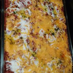 A picture of Baked spaghetti.