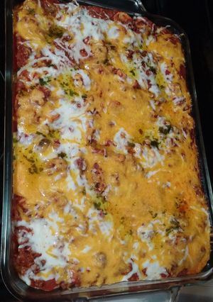 A picture of Baked spaghetti.