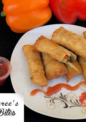 A picture of Spring rolls.