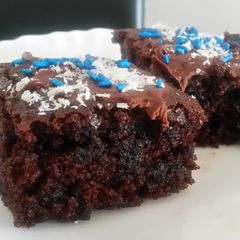A picture of Buttermilk Brownies ( cake-like ).
