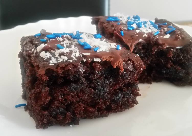 How to Make Ultimate Buttermilk Brownies ( cake-like )