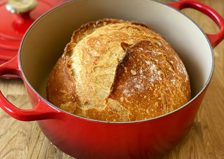 Pagnotta di semola e grano tenero in cocotte