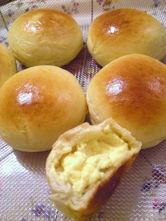 A picture of Cheesecake Bread.