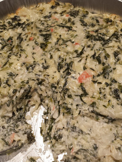 A picture of Hot spinach crab dip.