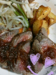 A picture of Steak Sauce.