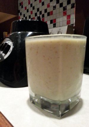 A picture of Avocado milkshake.