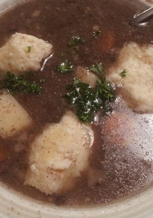 A picture of Semolina dumplings.