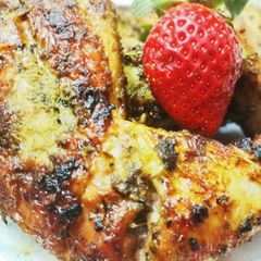 A picture of Alfahm Chicken.