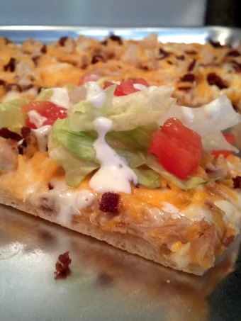 Recipe Chicken Club Pizza the Delicious Tasty