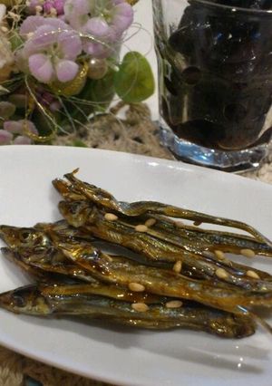 A picture of Candied Sardines for New Year's.