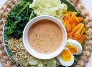 Foto resep Pecel Sayur 🍀 Bumbu Kacang Homemade