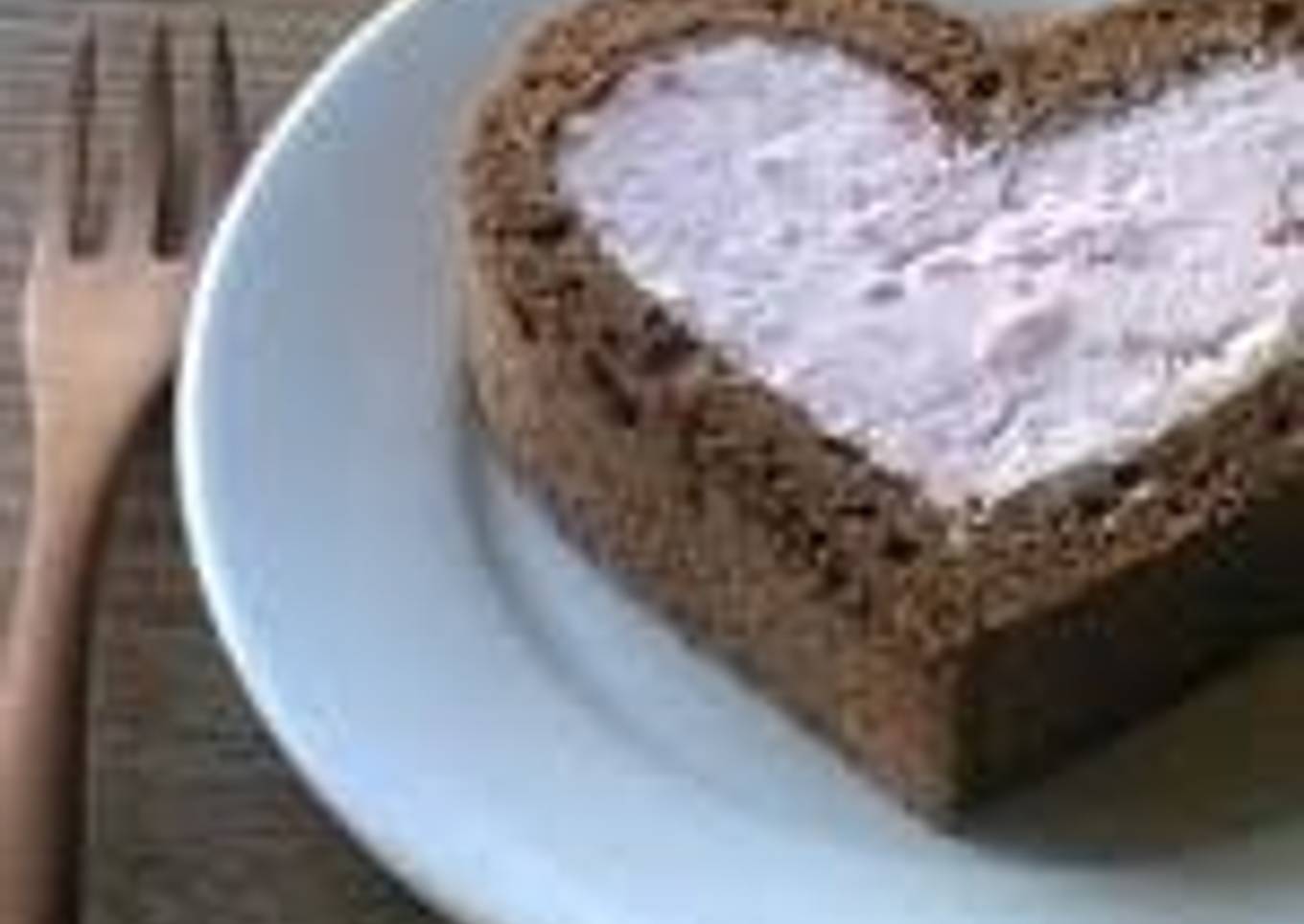 A beautiful heart-shaped cake