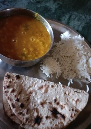 दाल चावल (Dal chawal recipe in hindi) रेसिपी मुख्य फोटो
