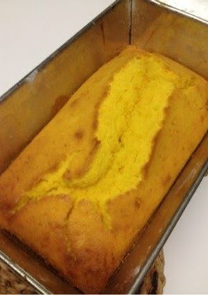A picture of Halloween Kabocha Squash Pound Cake.