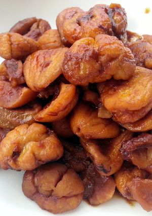 A picture of Caramelized Chestnut Appetizer.