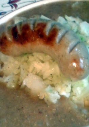 A picture of Bratwurst & Cauliflower with Guinness and Mustard Sauce (LCHF).