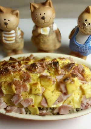 A picture of Rice Baked with Ham and Cheese.