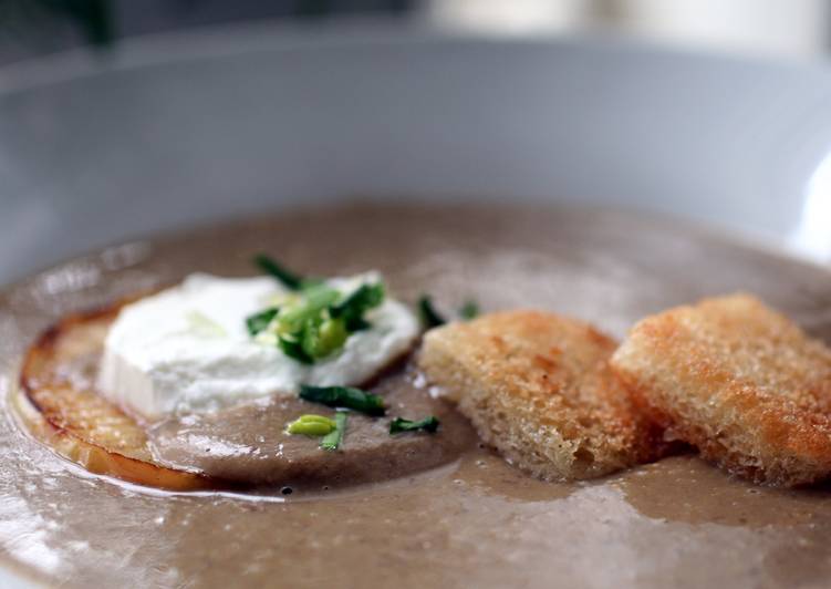 Sig's Lentil, Artichoke and Scallion Soup