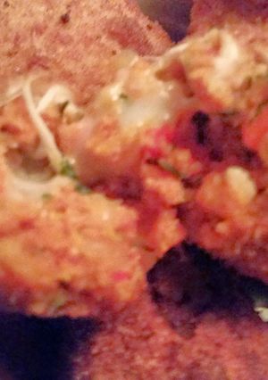 A picture of Chicken Parm Poppers.