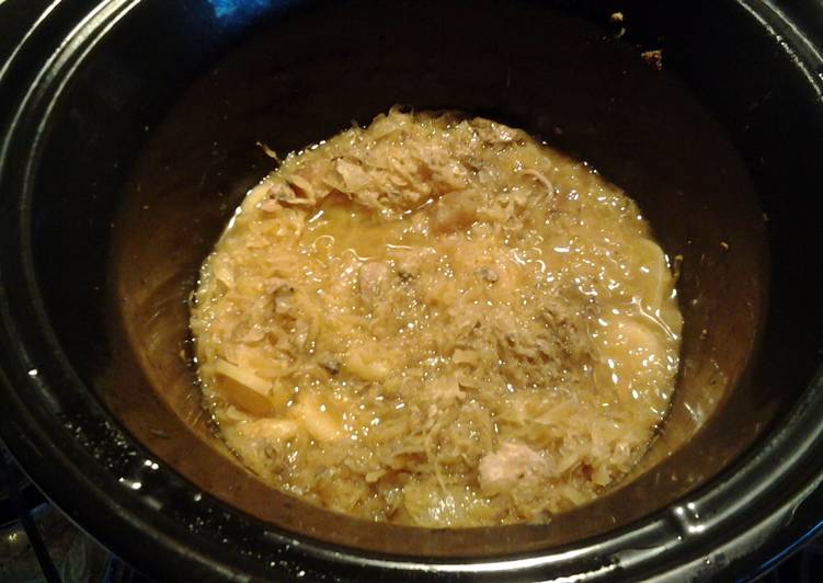 Steps to Prepare Favorite Crockpot Pork and Kraut