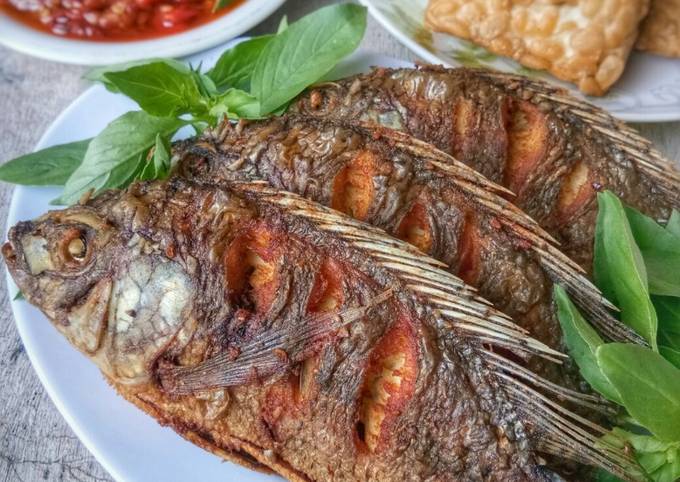 Resep Ikan Mujair Goreng Oleh Nia Syifa Cookpad