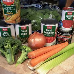 A picture of Vegetable minestrone with turkey.