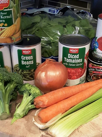 Easy Steps to Make Vegetable minestrone with turkey the So Delicious Really delicious