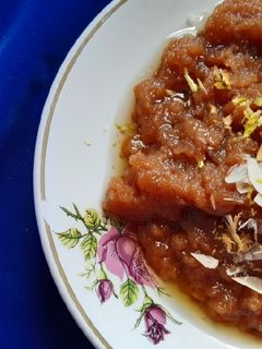 રાજગરાનો શીરો(Rajgra no siro recipe in Gujarati) રેસીપી મુખ્ય ફોટો