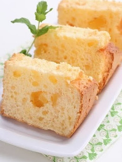 A picture of Pineapple Cheesecake Chiffon.