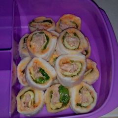 A picture of Tuna Sandwich Rolls.