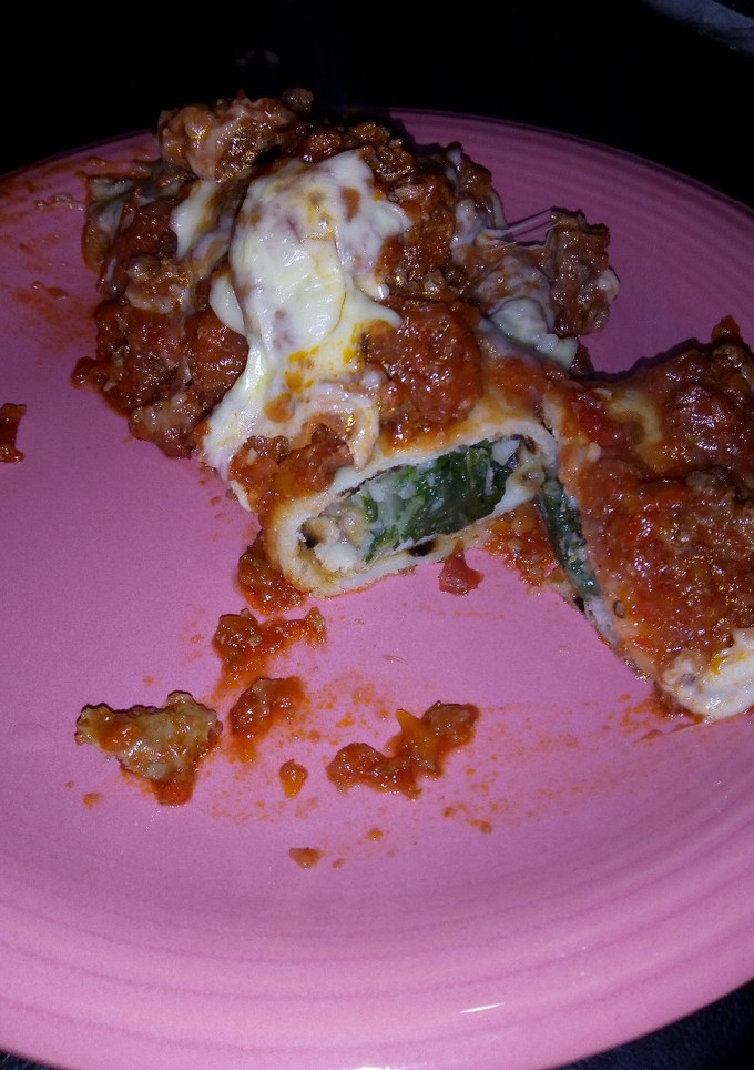 Una foto de Canelones de acelga