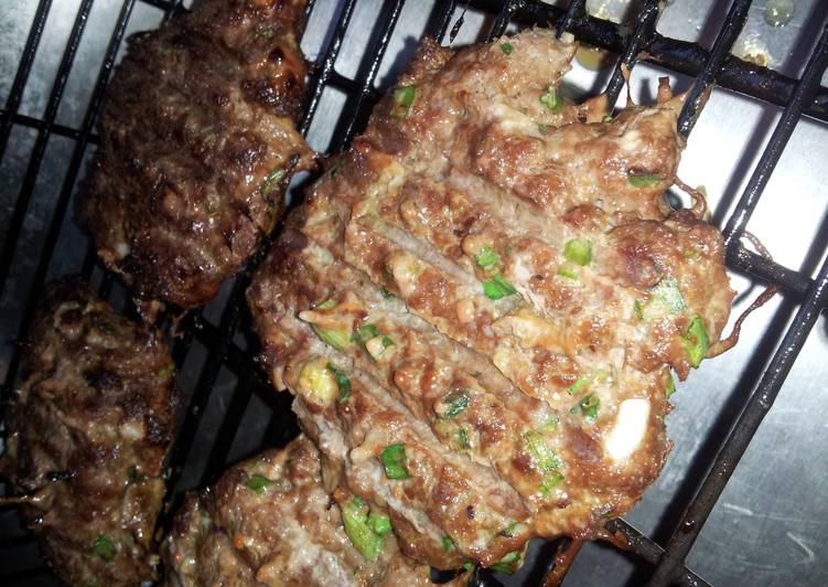 Green onion burgers