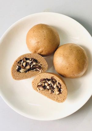 Hình của món BÁNH BAO NGUYÊN CÁM NHÂN GÀ NẤM 🍗.