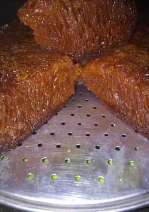 Foto resep Bolu sarang semut/caramel magic com