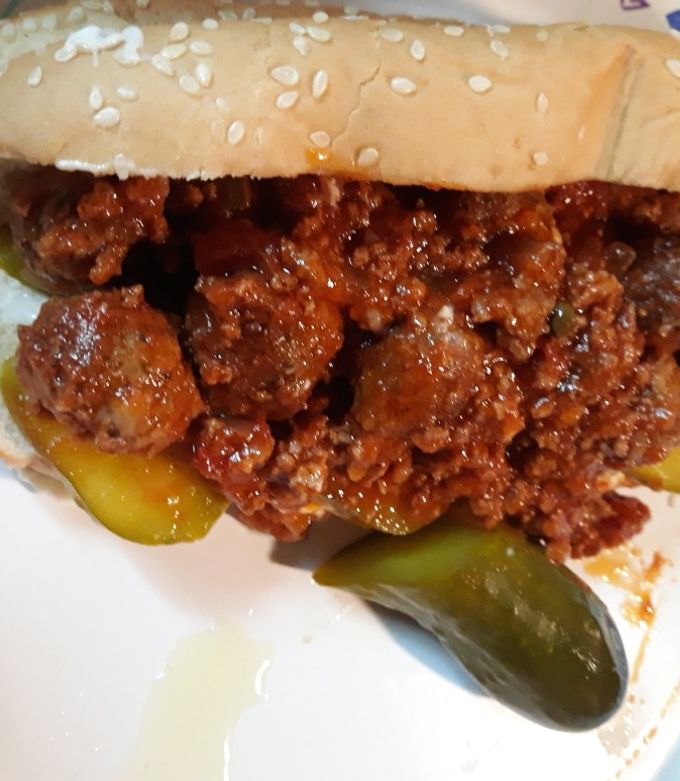 A picture of Sloppy Joes with Meatballs.