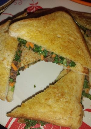 A picture of Beef sandwich.
