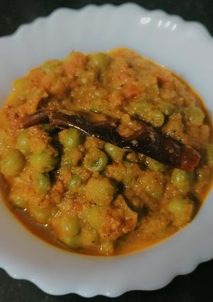 A picture of Matar masala.