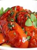 Tomates com azeite e manjericão