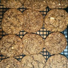A picture of Sinless Peanut Butter Cookies.