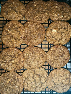 A picture of Sinless Peanut Butter Cookies.