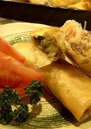 A picture of Authentic Spring Rolls with lots of Veggies.