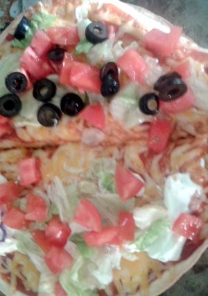 A picture of Mexican pizza.