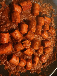 Una foto de Salchichas al curry