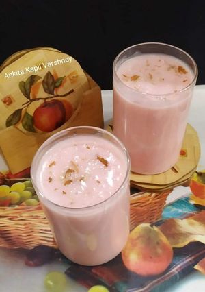 A picture of Meethi Lassi (Rose Lassi).