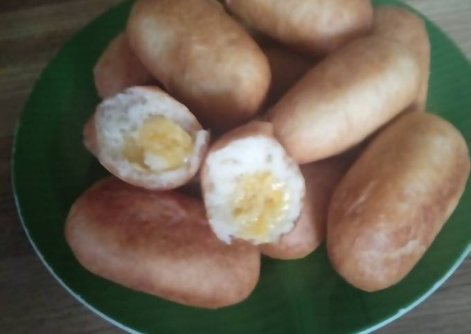Bagaimana Membuat Roti goreng isi pisang uli Anti Gagal