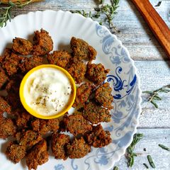 A picture of Moras Bhajiya / Pakoda.