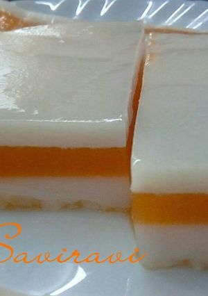 A picture of Coconut milk mango sandwich.