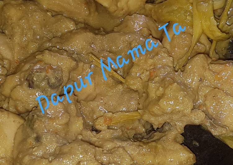 Resep MANTAP! Ayam Ungkep Bumbu Kuning menu masakan harian