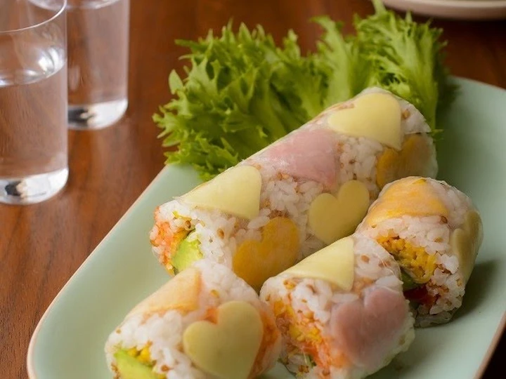 Easy Ways Make|Recipe} California Roll with Hearts Anti-Fail