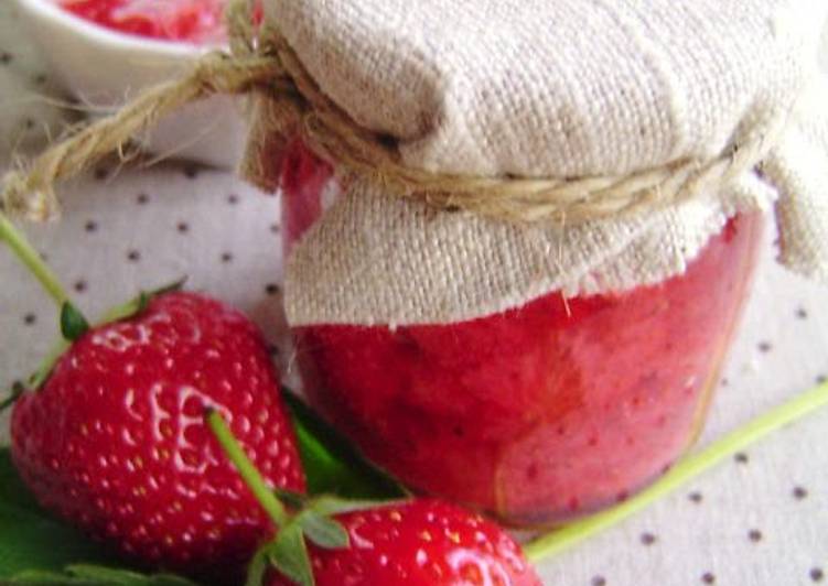 How to Make Special Strawberry Sauce With Kirsch